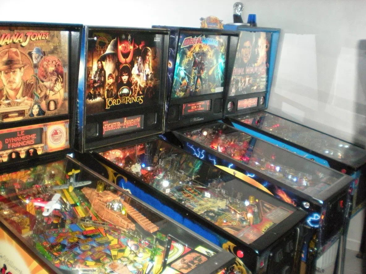 Maquina Pinball Fliperama Twister Game Jogo Retro Raridade Arcade -  Videogames - São Cristóvão, Rio de Janeiro 1204250680